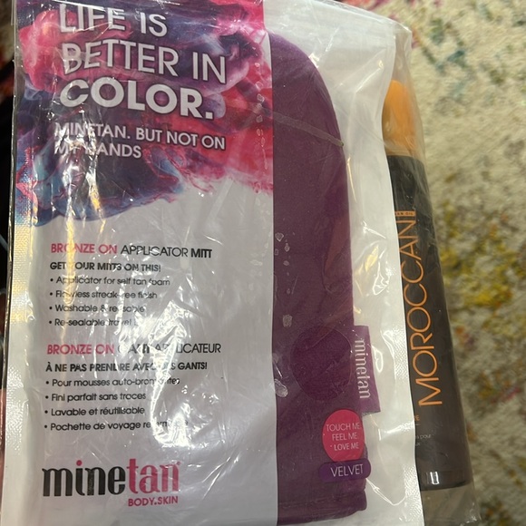 Moroccan Argan Oil Super Dark Tanning Foam with Application Mitt - Picture 3 of 3